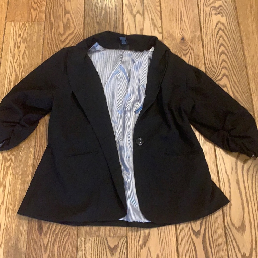 3/4 Sleeve Blazer
